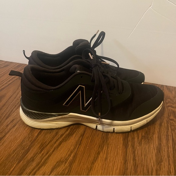 New Balance Shoes - New Balance 715  Cross‎ Women’s Size 9 Training Shoes Sneakers Black